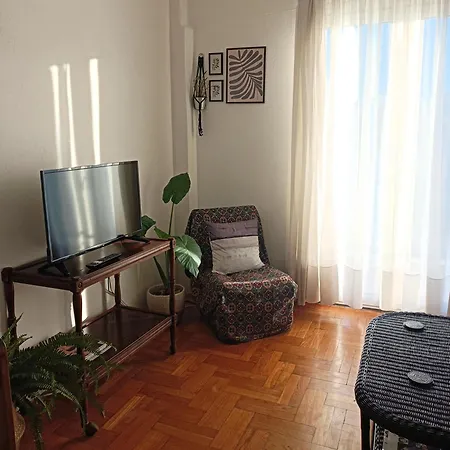 Όμορφο Και Άνετο Διαμέρισμα Στην Μεγαλόπολη Mégalopolis