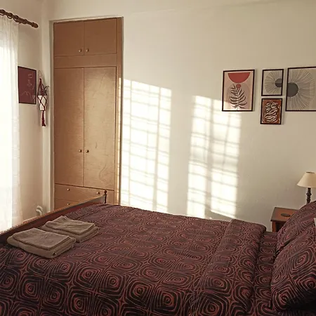 Όμορφο και άνετο διαμέρισμα στην Μεγαλόπολη Апартаменты *