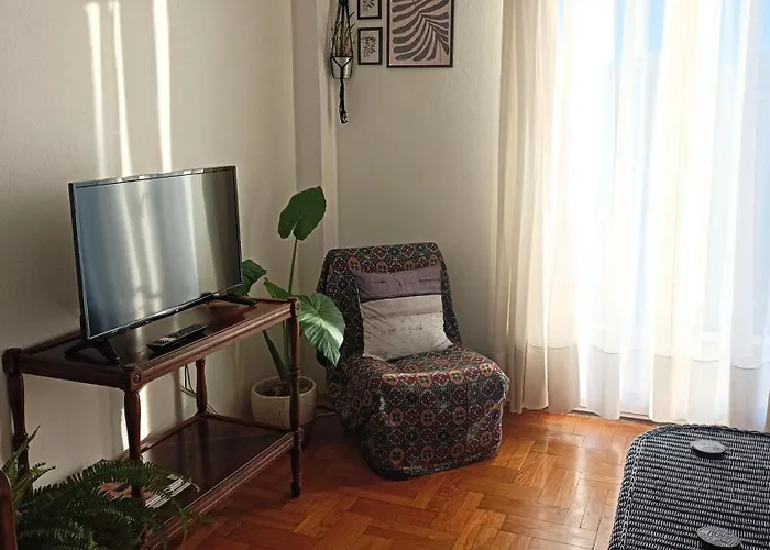 Όμορφο Και Άνετο Διαμέρισμα Στην Μεγαλόπολη Mégalopolis