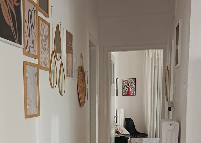 Όμορφο Και Άνετο Διαμέρισμα Στην Μεγαλόπολη *